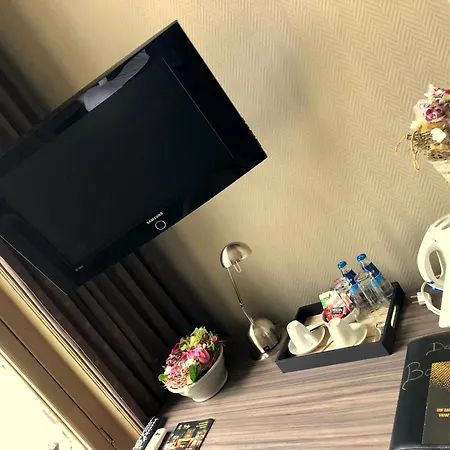 Grand Cafe De Bourgondier 酒店 贝亨奥普佐姆