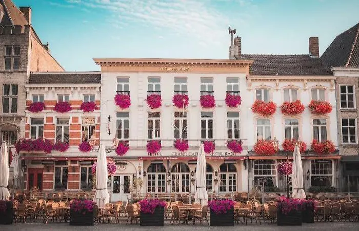 Grand Cafe De Bourgondier Hotel